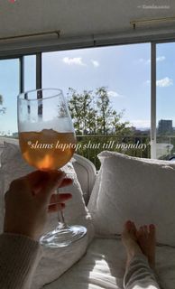 Greer Grammer feet photo thumbnail