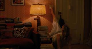 Greta Gerwig feet photo thumbnail