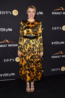 Greta Gerwig feet photo thumbnail