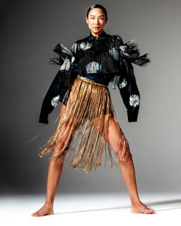 Greta Lee feet photo thumbnail
