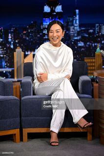 Greta Lee feet photo thumbnail