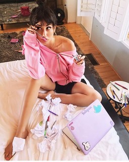 Greta Menchi feet photo 18