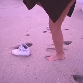 Greta Menchi feet photo 13