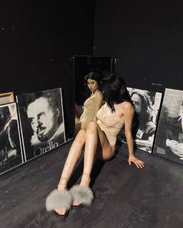 Greta Menchi feet photo 4