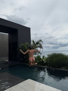 Greta Menchi feet photo 2