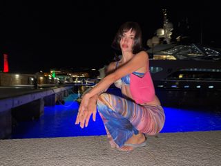 Greta Menchi feet photo 11