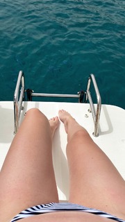 Greta Ray feet photo thumbnail