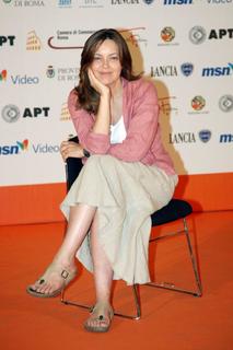 Greta Scacchi feet photo 19