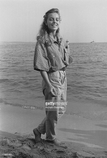 Greta Scacchi feet photo 18