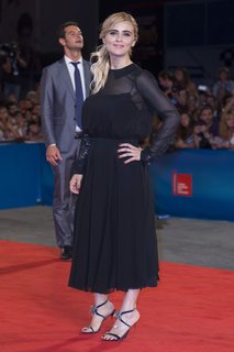 Greta Scarano feet photo 11