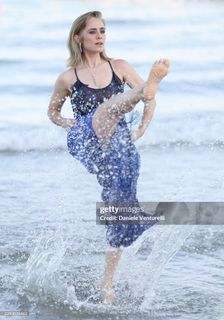 Greta Scarano feet photo 4