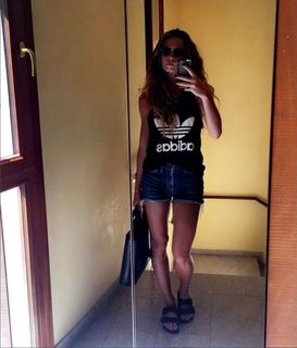 Greta Zuccarello feet photo 3