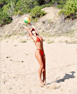 Greta Zuccarello feet photo 3