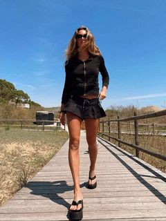 Greta Zuccarello feet photo 4