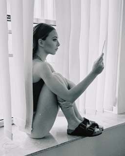 Greta Zuccarello feet photo 12