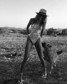 Greta Zuccarello feet photo 19