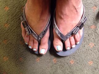 Gretchen Carlson feet photo thumbnail