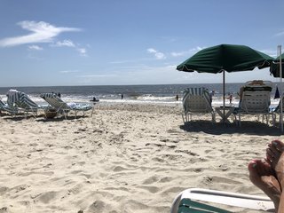 Gretchen Carlson feet photo thumbnail