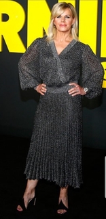 Gretchen Carlson feet photo thumbnail