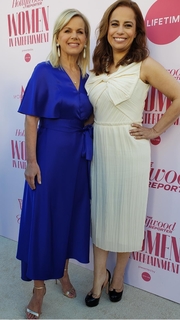 Gretchen Carlson feet photo thumbnail