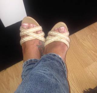 Gretchen feet photo 15