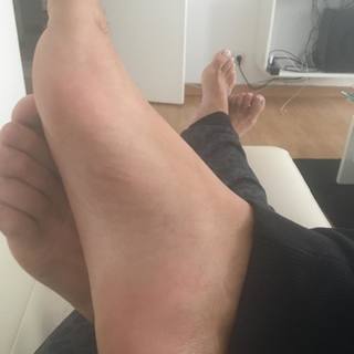 Gretchen feet photo 8
