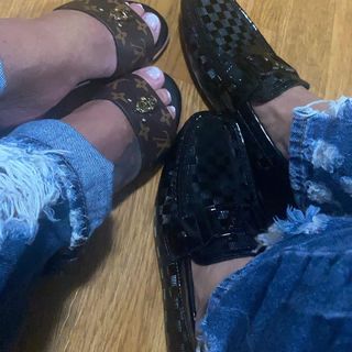 Gretchen feet photo 5