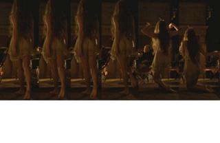 Gretchen Mol feet photo thumbnail