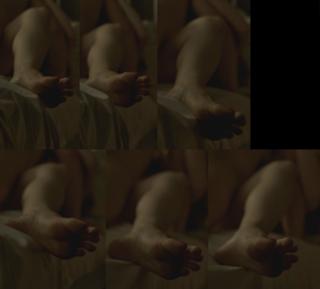 Gretchen Mol feet photo thumbnail