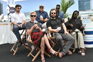 Gretchen Mol feet photo thumbnail