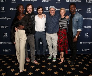 Gretchen Mol feet photo thumbnail