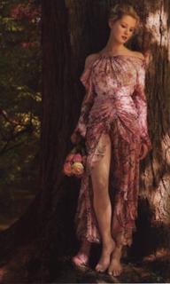 Gretchen Mol feet photo thumbnail