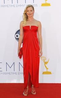 Gretchen Mol feet photo thumbnail