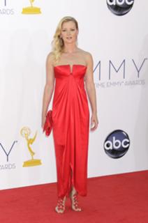 Gretchen Mol feet photo thumbnail