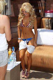 Gretchen Rossi feet photo thumbnail