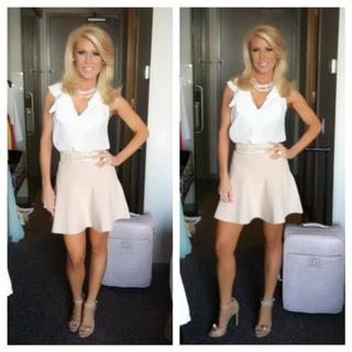 Gretchen Rossi feet photo thumbnail