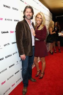 Gretchen Rossi feet photo thumbnail