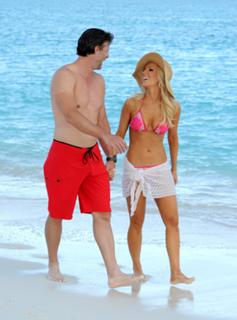 Gretchen Rossi feet photo thumbnail
