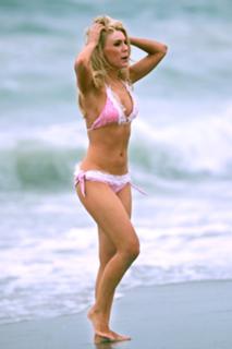 Gretchen Rossi feet photo thumbnail