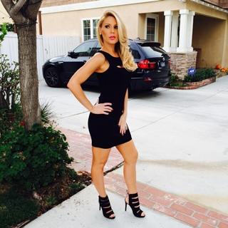 Gretchen Rossi feet photo thumbnail