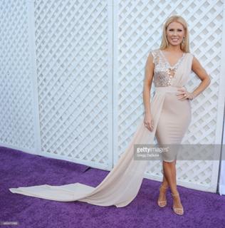 Gretchen Rossi feet photo thumbnail