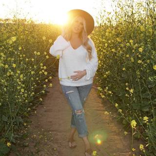 Gretchen Rossi feet photo thumbnail