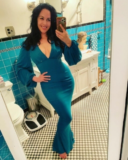 Grey DeLisle feet photo 14