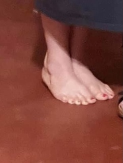 Grey DeLisle feet photo 10
