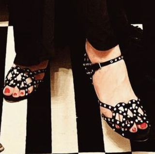 Grey DeLisle feet photo 9