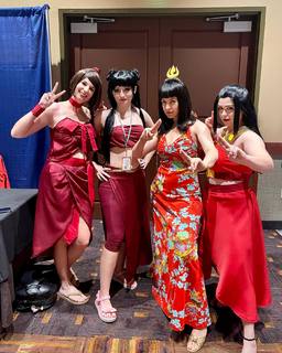 Grey DeLisle feet photo 6