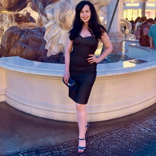 Grey DeLisle feet photo 17