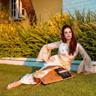 Grey DeLisle feet photo 16