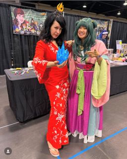 Grey DeLisle feet photo 6