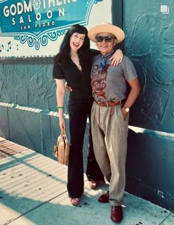 Grey DeLisle feet photo 17